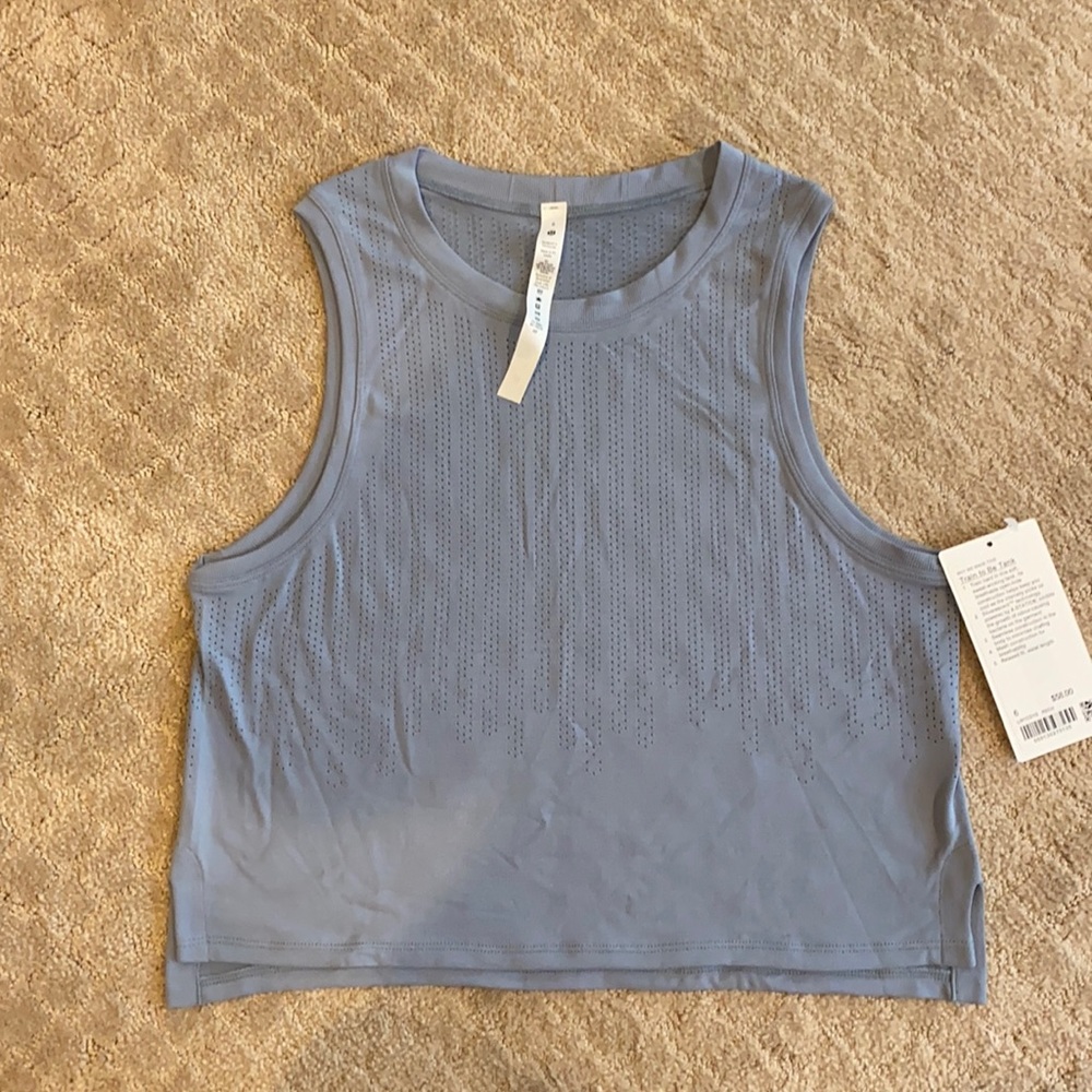 Lululemon - Train to be Tank